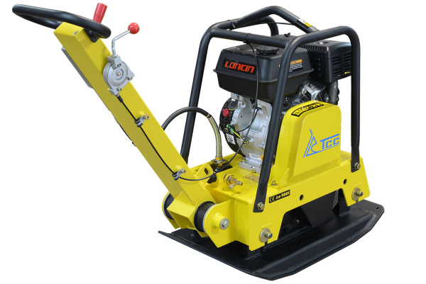 Виброплита бензиновая реверсивная TSS-WP170L