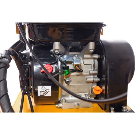 Виброплита бензиновая реверсивная RedVerg RD-PC120R